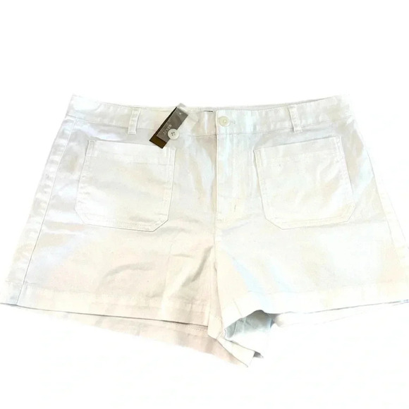 J. Crew New Patch-Pocket Chino Short Women's White Cotton Button Front Sz 14 NWT - Picture 1 of 9
